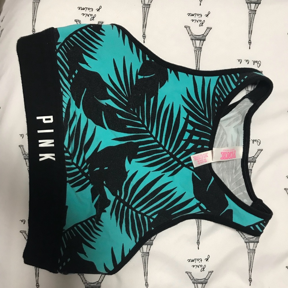 VS PINK size XS sports bra